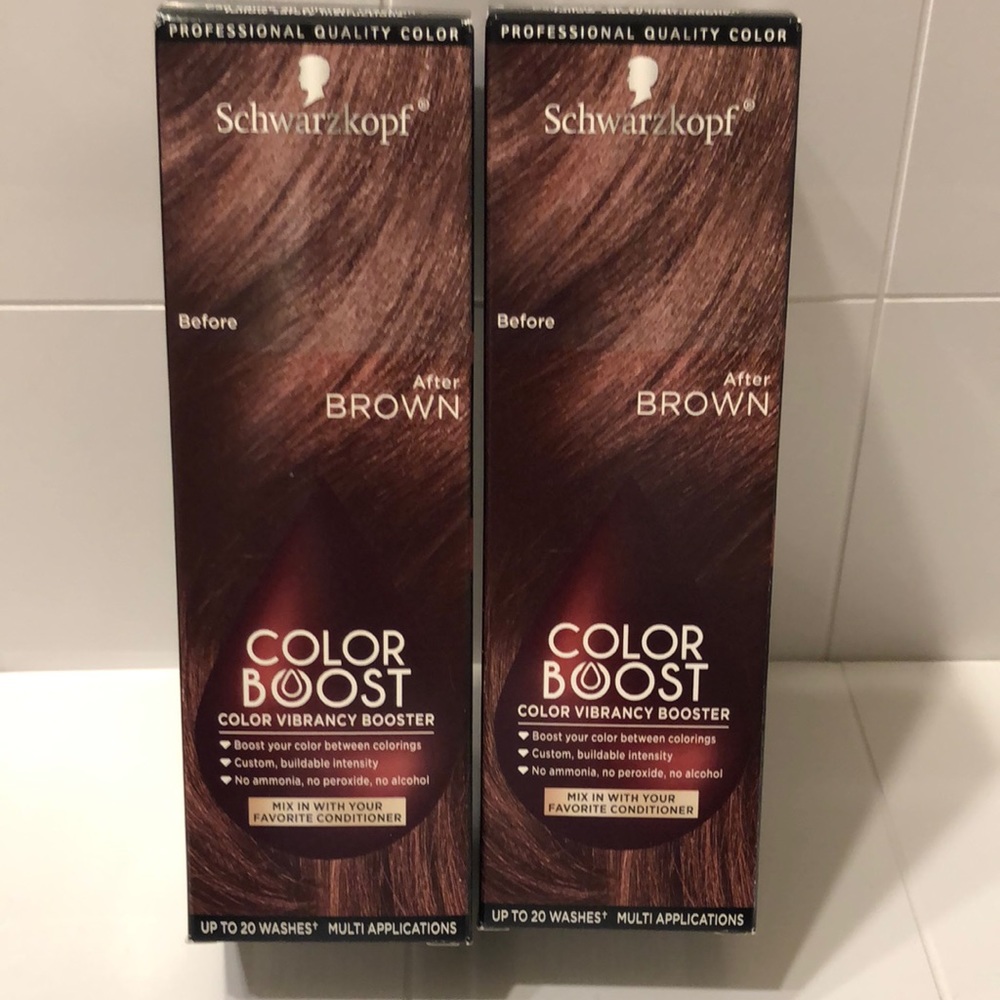 2. Color Boost by Schwarzkopf Boosts Color NO ammonia, peroxide or alcohol